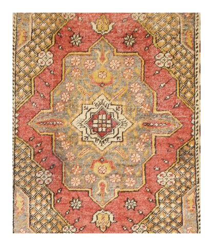 Vintage Turkish Oushak